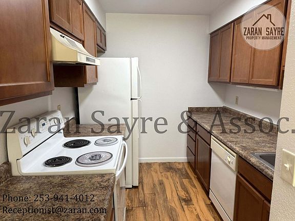 3rd image of 2451 I St NE #A-b