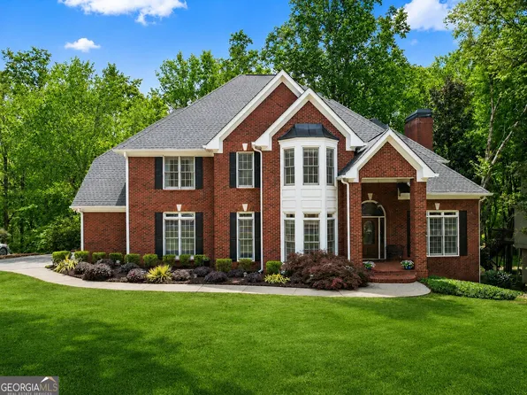1202 Chadwick Lake Dr, Lawrenceville, GA 30043