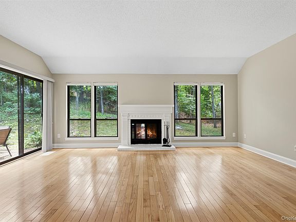 3rd image of 451 Heritage Hills #A