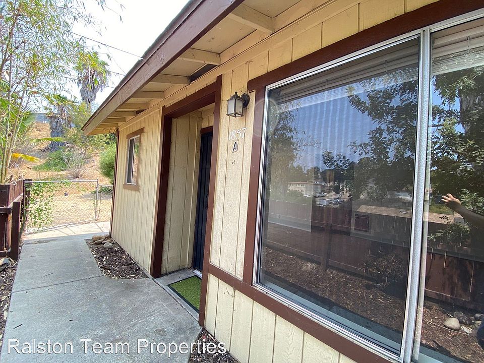 1st image of 1857 Bakersfield St APT A