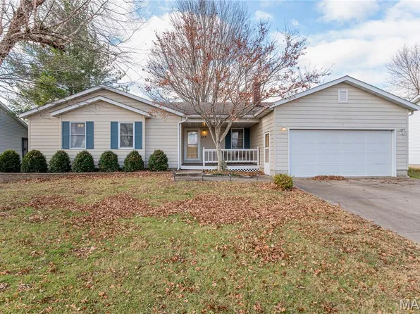 633 Saint David St, Saint James, MO 65559