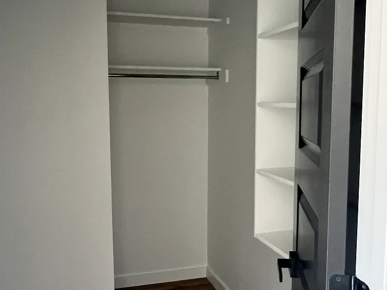 918 N Lewis St — Photo 10
