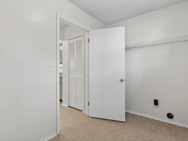 516 Penman Rd — Photo 4