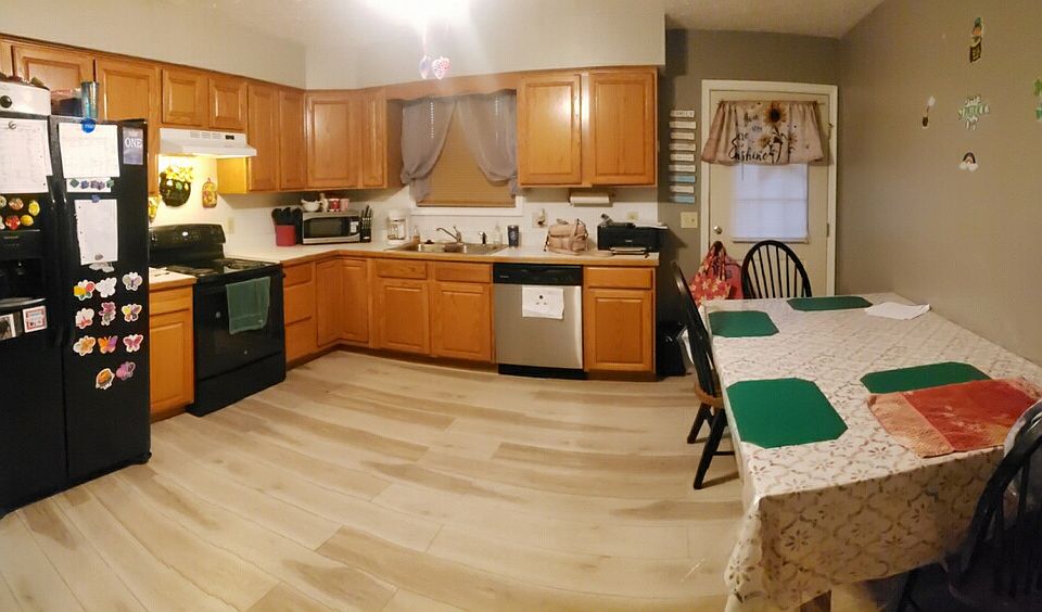1st image of 130 Shenell Dr