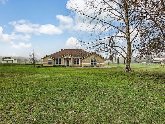 2nd image of 6132 County Road 209 S