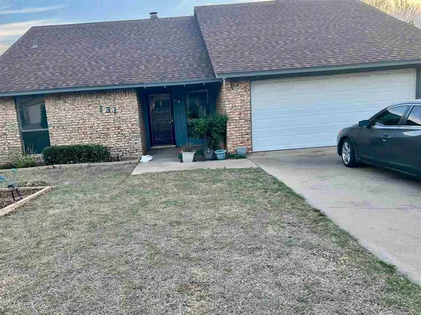 131 SE Tattershall Way, Lawton, OK 73501
