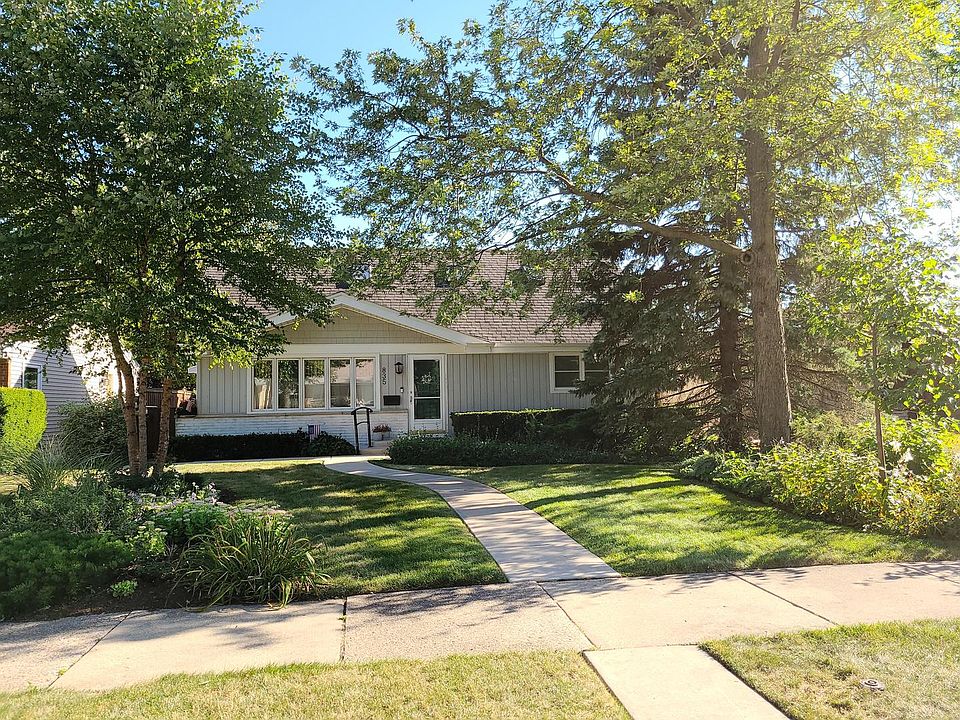 1st image of 835 S Golf Cul De Sac St