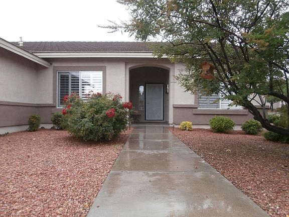 3rd image of 260 S Latigo Way