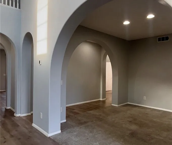 27903 Crescent Ct — Photo 7
