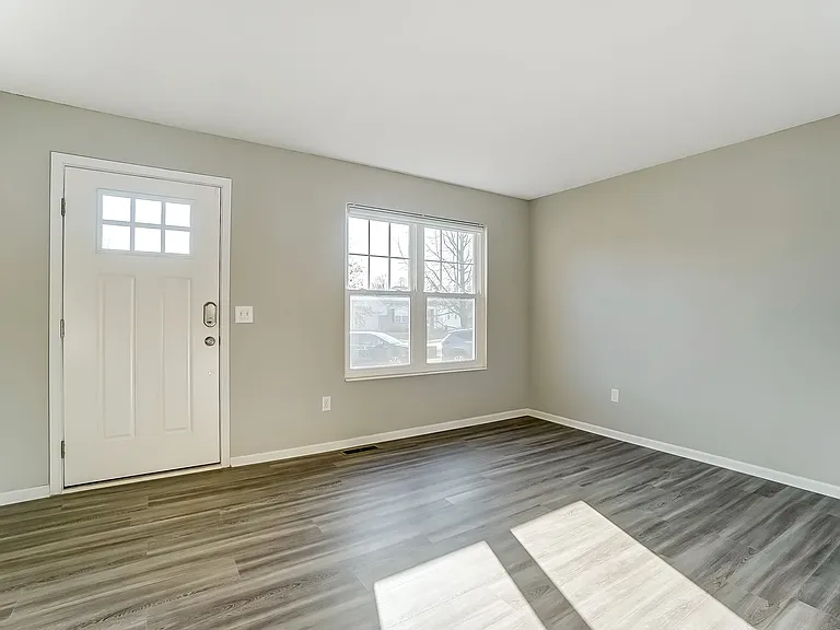 6721 Bedington Ln — Photo 6