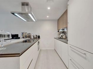 1000 Brickell Plz Unit 3105, Miami, FL 33131