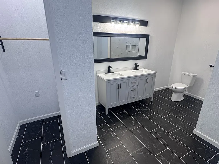 204 Church St #2 — Photo 15