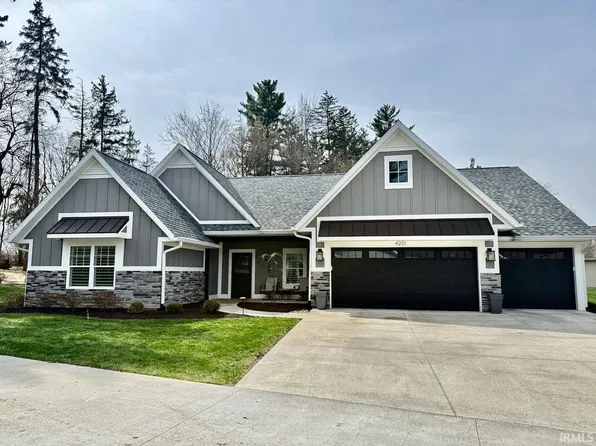 4201 W Windy Meadows Ct, Muncie, IN 47304