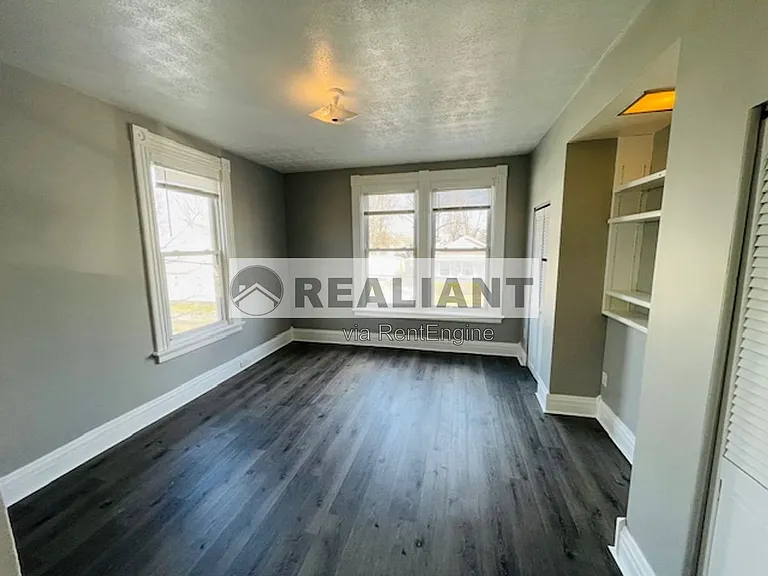 26 Euclid St #2 — Photo 6