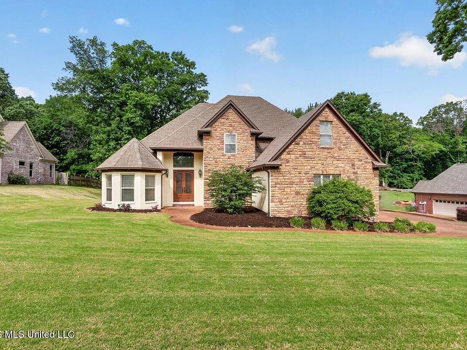 1st image of 4213 Dickens Place Dr W