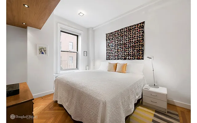 Sold by Douglas Elliman | media 8