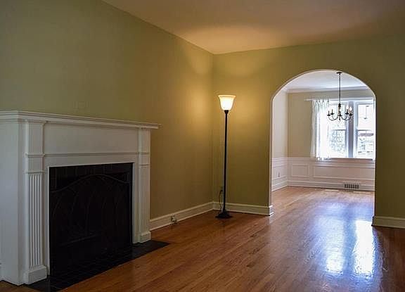 5th image of 7466 Drexel Dr