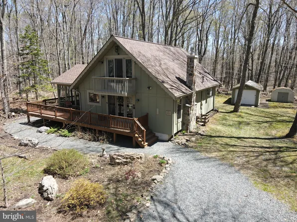 420 Wagner Way, Pocono Lake, PA 18347