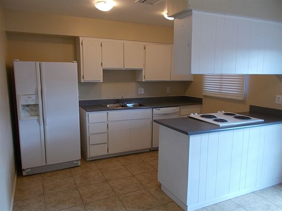 5th image of 5739 W Altadena Ave