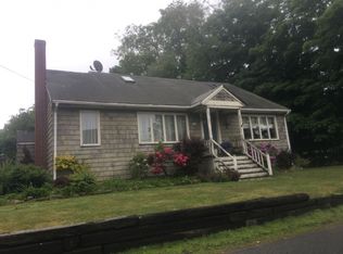 36 Pickering St, Essex, MA 01929