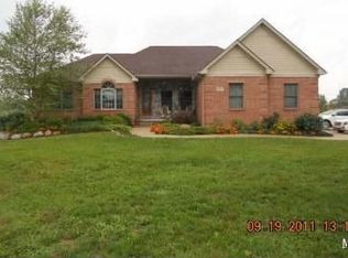 11713 N Dixie Hwy, South Rockwood, MI 48179
