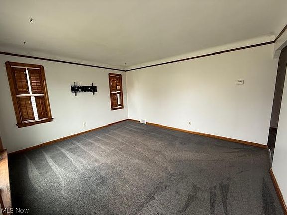 4th image of 2717 Tuxedo Ave