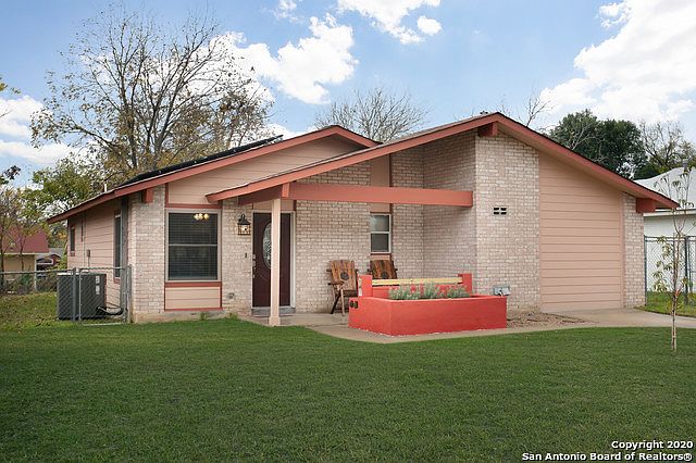 1st image of 6006 Paddock Dr