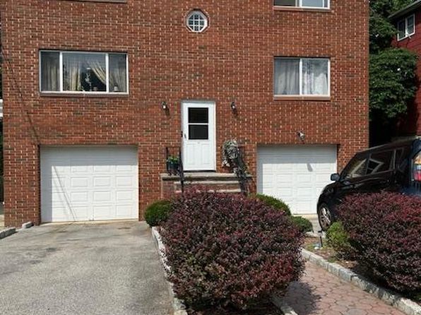 55 Fox Ave FLOOR 2