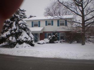 14 N Beechmont Dr, Carmel, IN 46032