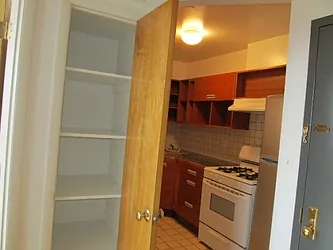 Rented by FlatFinders Realty