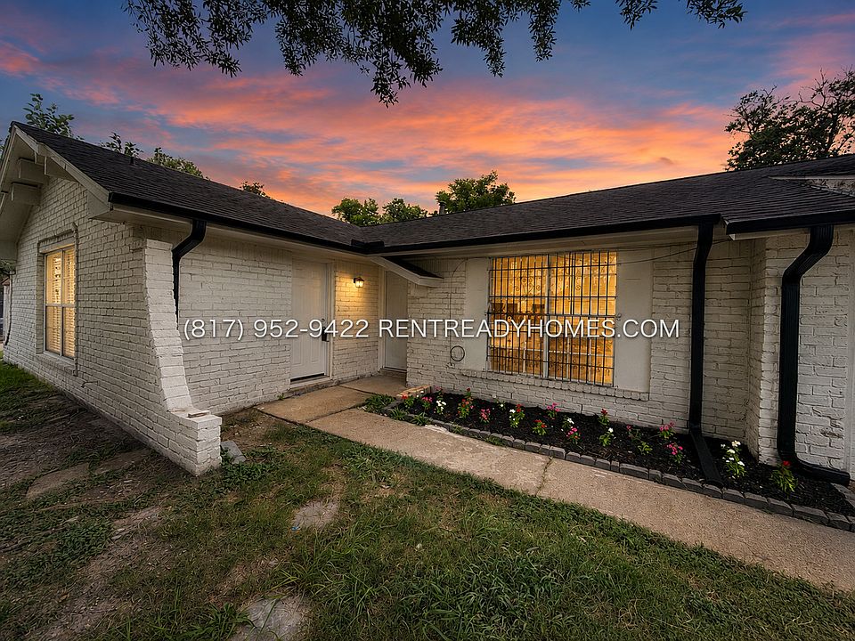 1st image of 903 Progreso Dr