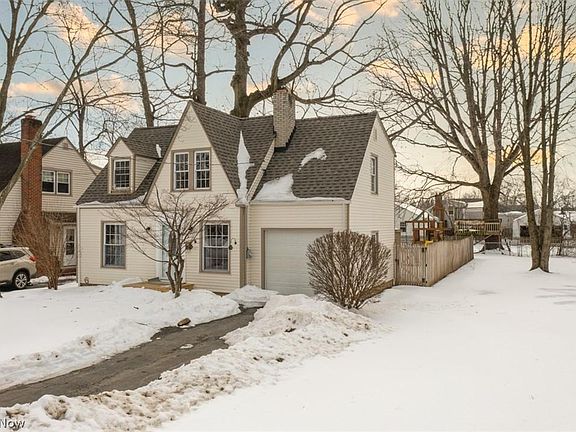 2nd image of 235 Oakley Ave