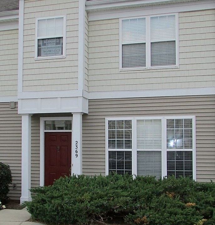 1st image of 2369 Loch Stone Dr