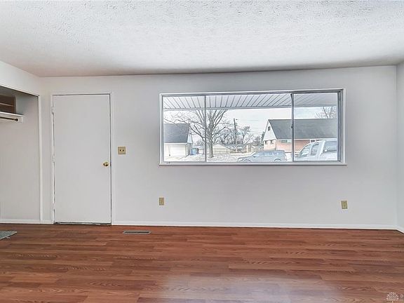 4th image of 5324 Naples Dr