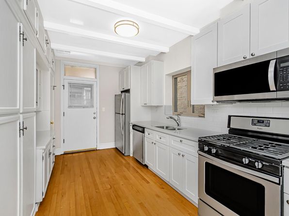 2027 W Farragut Ave #3