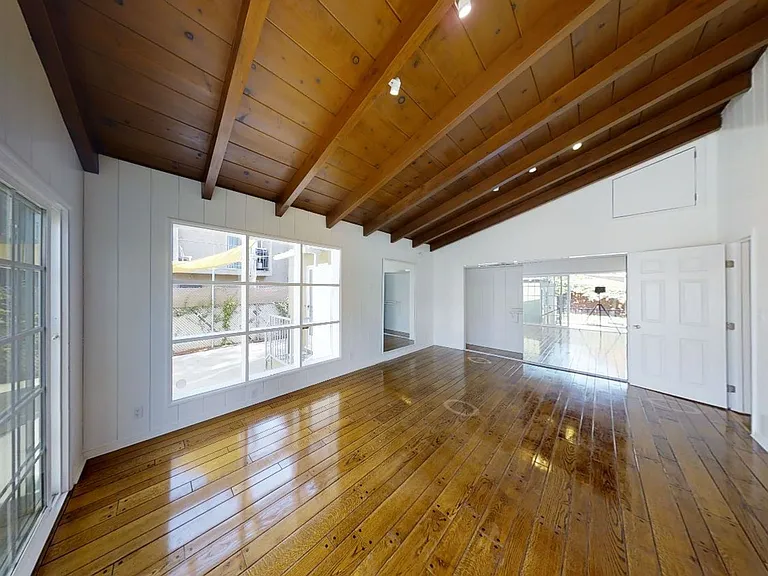 3758 Tuller Ave — Photo 17