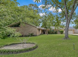 1107 Holly Dr, Conroe, TX 77301