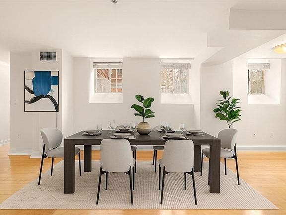4th image of 20 Chapel St APT B309