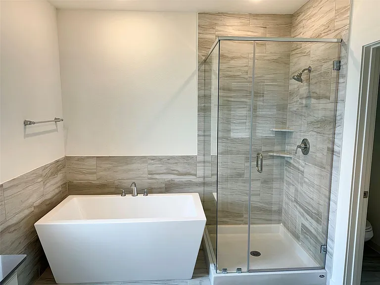 13125 Cobalt Cove Ct — Photo 9