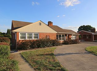 1410 Narcissus St, Salem, VA 24153