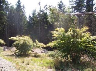 37 Mountain View Rd, Southwest Harbor, ME 04679