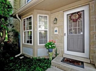 451 S Jefferson St, Batavia, IL 60510