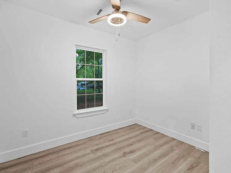 17411 Rolling Hill Ln — Photo 13