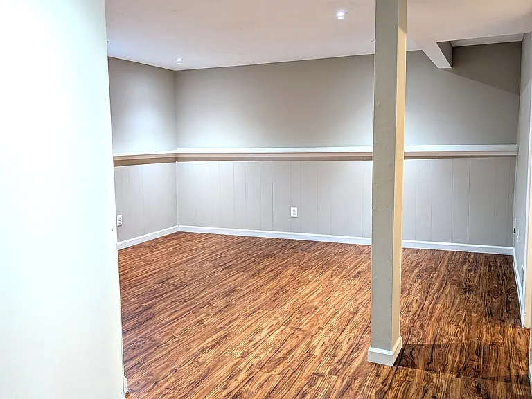 9404 Wrought Iron Ct — Photo 16