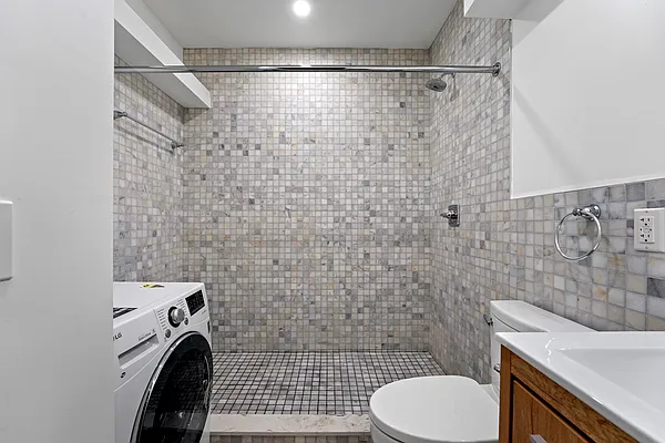 Rented by Sotheby's International Realty | media 3