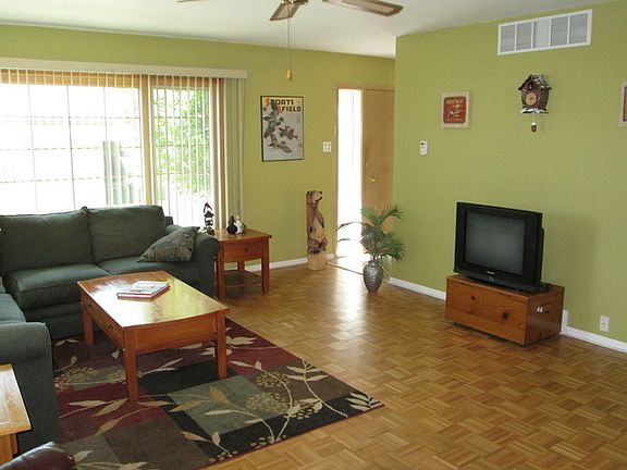 3rd image of 4504 W 101st Pl