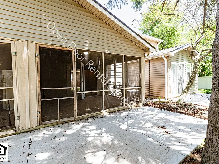 15030 Tally Ho Dr — Photo 25