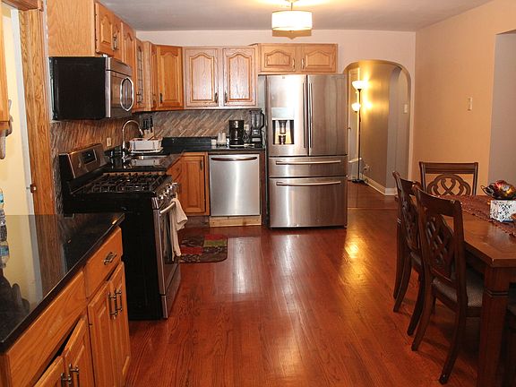 5th image of 17401 65th Ave
