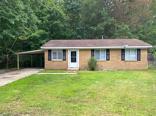 104 Beverly Dr Photo 1