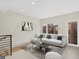 812 18th St NE #102, Washington, DC 20002